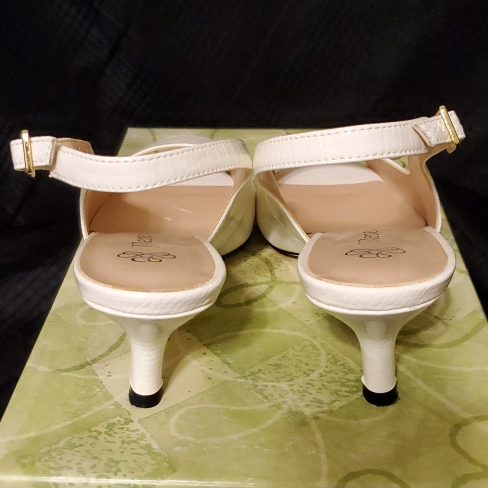 J. Renée White Lizard Print Sling Backs - Picture 3 of 9
